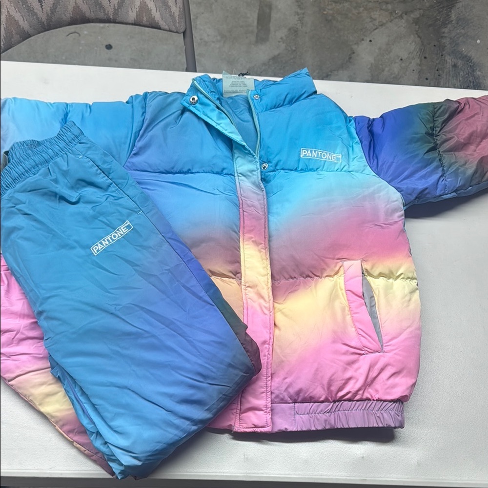 Pantone Colorful Gradient Jacket and Pants Set